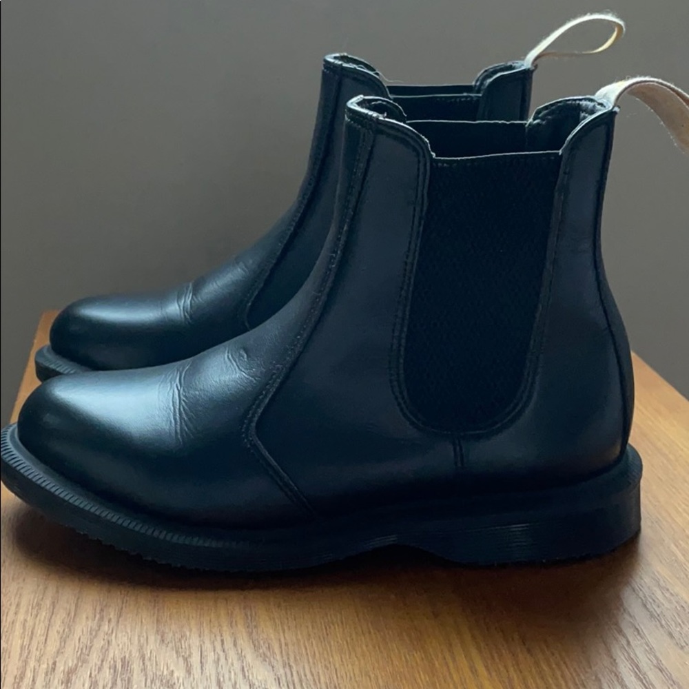 Dr. Martens Vegan Chelsea boots